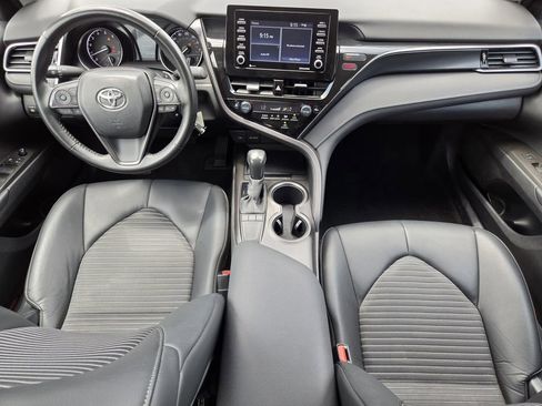 Used 2024 Toyota Camry SE FWD image 13