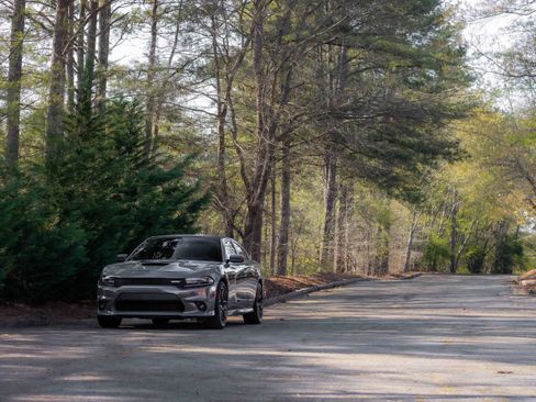 Used 2017 Dodge Charger R/T image 47