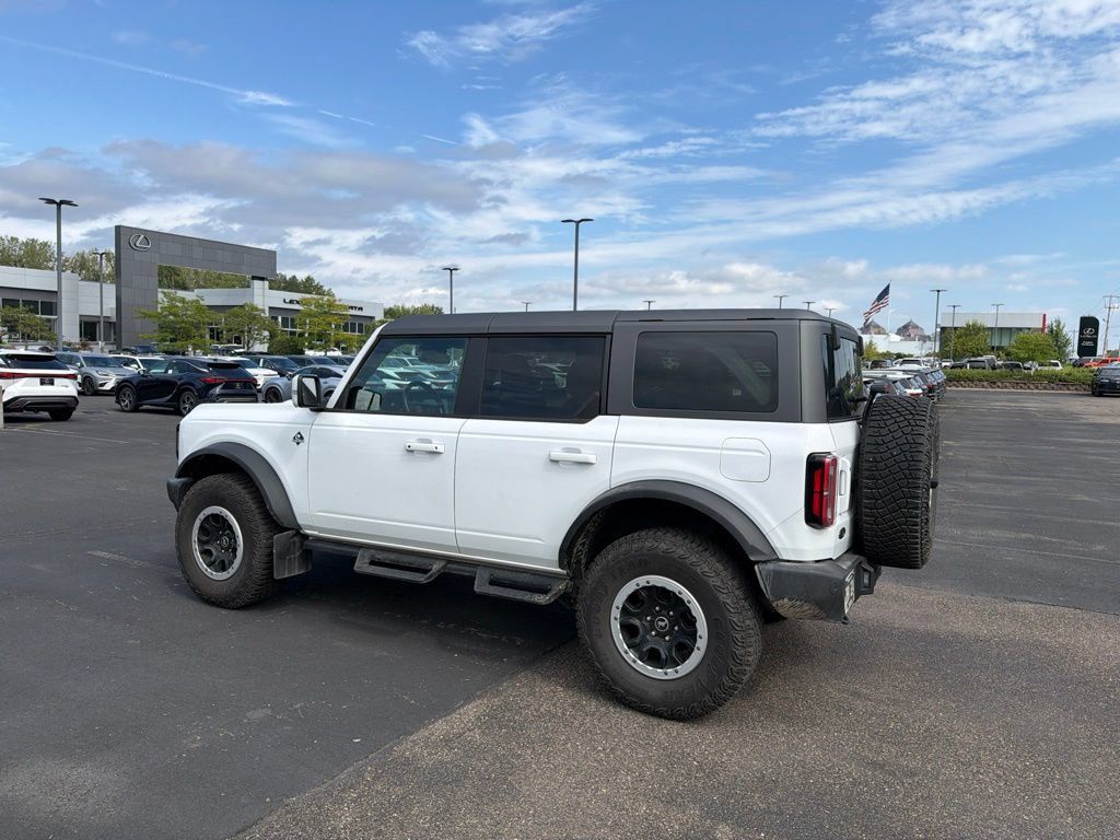 Used 2024 Ford Bronco Outer Banks w/ Sasquatch Package AWD/4WD image 34