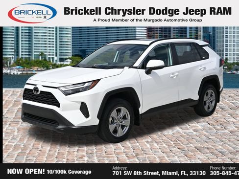 Used 2024 Toyota RAV4 XLE w/ Convenience Package FWD image 1