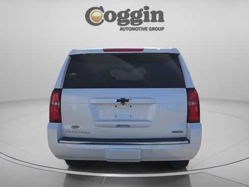 Used 2018 Chevrolet Suburban Premier image 4
