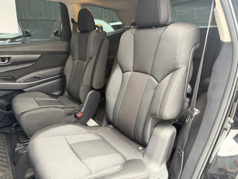 Used 2023 Subaru Ascent Premium w/ Convenience Package image 15