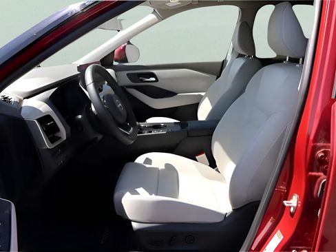 Used 2024 Nissan Rogue SL FWD image 9