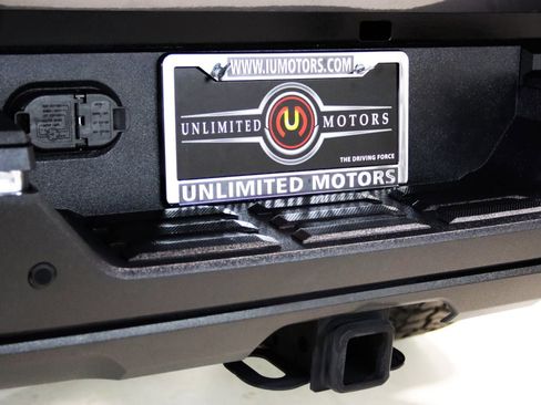 Used 2023 Toyota Tundra Limited w/ TRD Off-Road Package AWD/4WD image 14