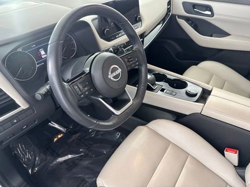 Certified 2022 Nissan Rogue SL w/ SL Premium Package AWD/4WD image 20