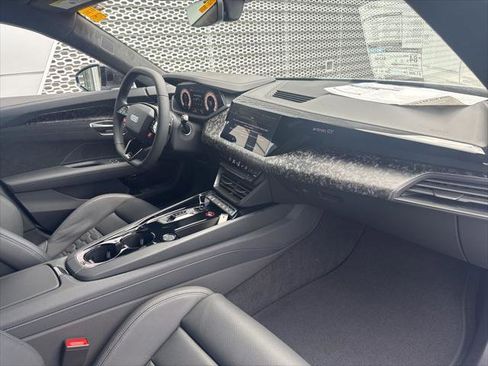 New 2026 Audi RS e-tron GT performance AWD/4WD image 17