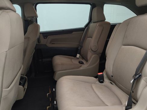 Used 2020 Honda Odyssey EX image 18