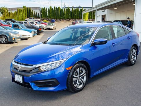 Certified 2017 Honda Civic LX image 6