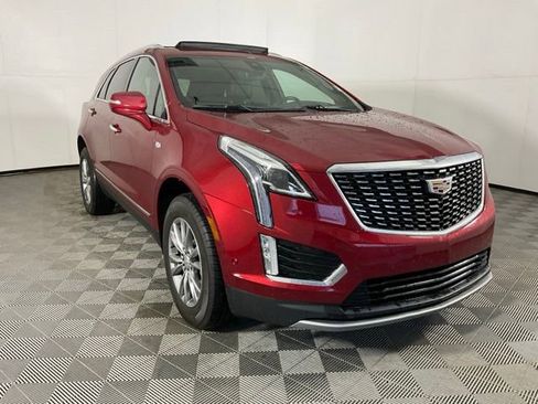 Certified 2023 Cadillac XT5 Premium Luxury w/ Technology Package image 3
