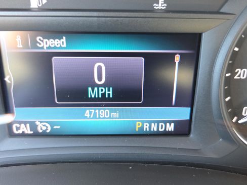 Used 2020 Buick Encore Preferred w/ Safety Package FWD image 23