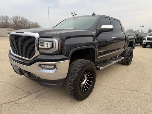 Used 2018 GMC Sierra 1500 SLT image 13