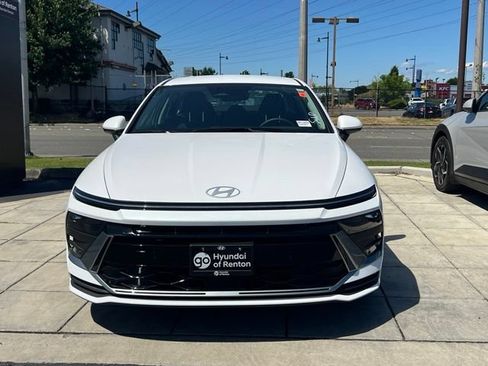 Certified 2026 Hyundai Sonata Blue FWD image 4