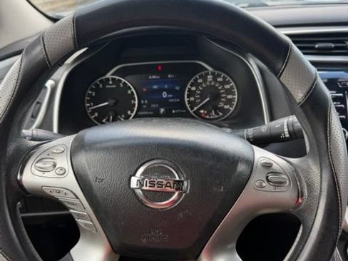 Used 2016 Nissan Murano S w/ Navigation Package AWD/4WD image 10