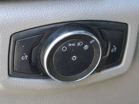 Used 2020 Ford F550 2WD Regular Cab Super Duty image 19