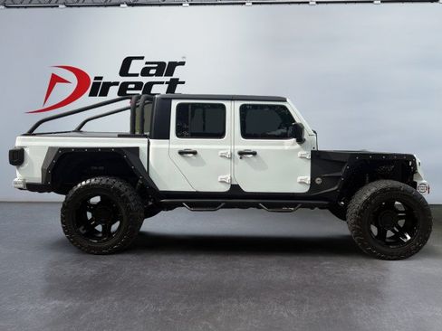 Used 2021 Jeep Gladiator Sport AWD/4WD image 6