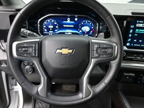 Used 2023 Chevrolet Silverado 1500 LTZ w/ LTZ Premium Package image 17