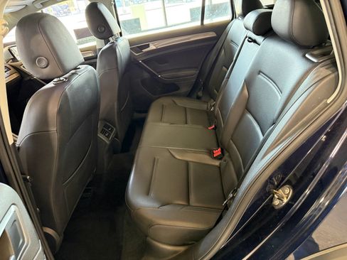 Used 2017 Volkswagen Golf Alltrack SEL AWD/4WD image 10