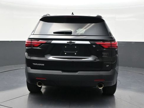Used 2023 Chevrolet Traverse LT FWD image 4