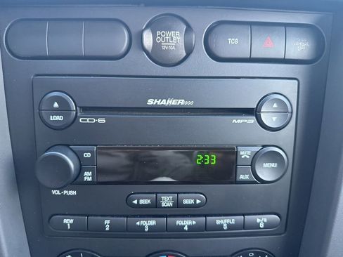 Used 2007 Ford Mustang GT Premium image 14