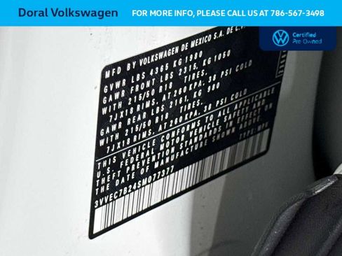 Used 2025 Volkswagen Taos SE FWD image 29