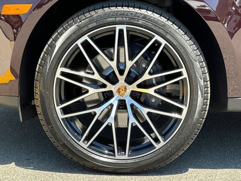 New 2026 Porsche Macan AWD/4WD image 45