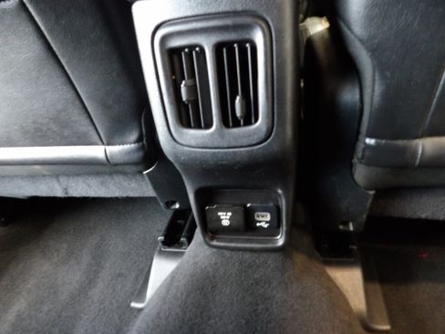 Used 2019 Jeep Compass Trailhawk AWD/4WD image 19
