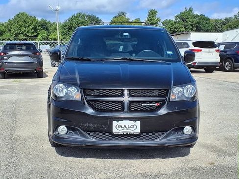 Used 2017 Dodge Grand Caravan GT FWD image 4