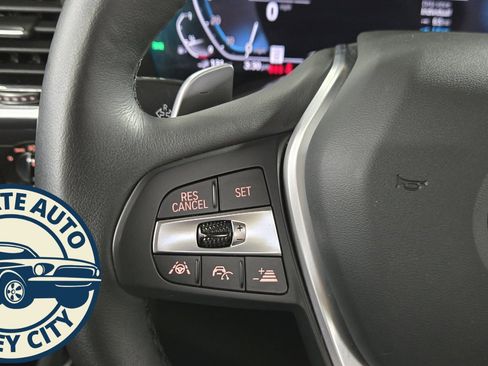 Used 2021 BMW X3 xDrive30e w/ Executive Package image 12