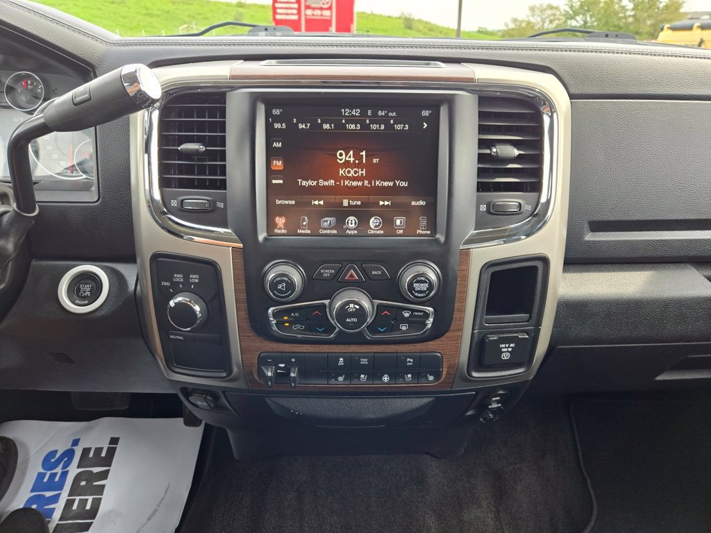 Used 2015 RAM 2500 Laramie w/ Protection Group AWD/4WD image 21