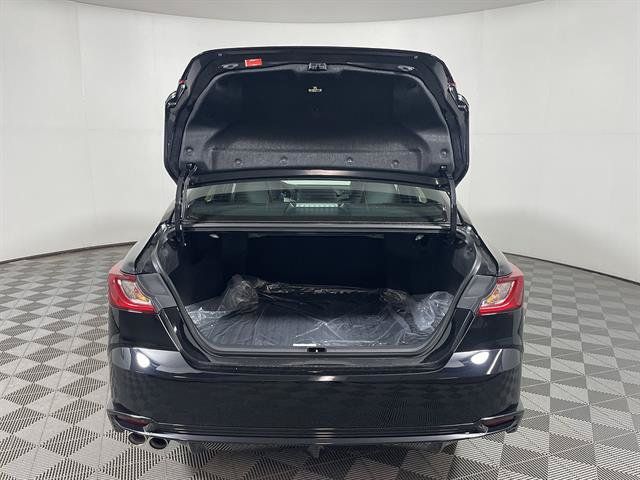 New 2026 Toyota Camry Hybrid AWD/4WD image 22