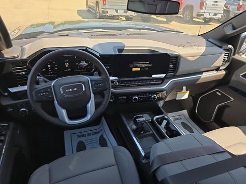 New 2026 GMC Sierra 1500 SLT w/ SLT Premium Package image 9