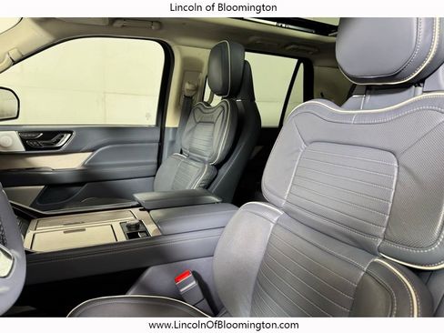 Used 2023 Lincoln Navigator L Black Label image 23