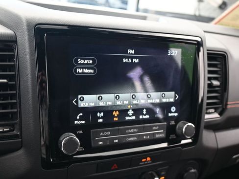 Used 2022 Nissan Frontier Pro-X image 19