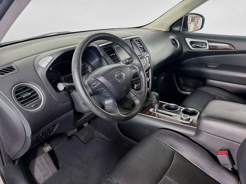 Used 2013 Nissan Pathfinder Platinum w/ Platinum Premium Pkg AWD/4WD image 7