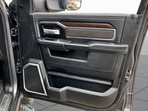 Used 2022 RAM 2500 Laramie AWD/4WD image 21