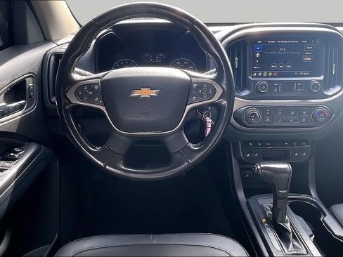 Used 2021 Chevrolet Colorado Z71 w/ Safety Package RWD image 5