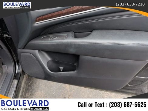 Used 2014 INFINITI QX60 Luxe w/ Deluxe Touring Package AWD/4WD image 39