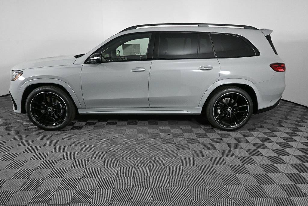New 2026 Mercedes-Benz GLS 450 4MATIC image 3