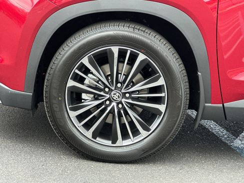 New 2026 Toyota Grand Highlander AWD Hybrid image 24