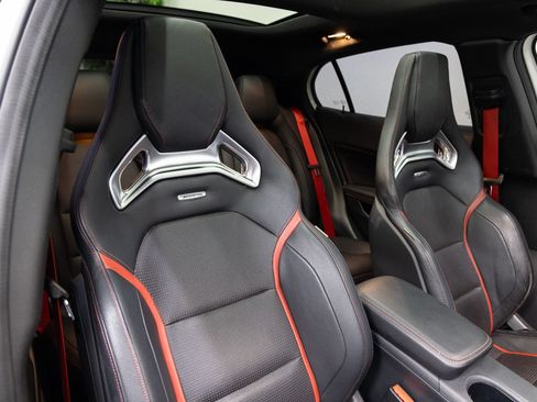 Used 2015 Mercedes-Benz GLA 45 AMG 4MATIC w/ Multimedia Package image 21