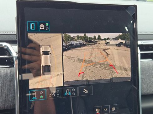 New 2026 GMC Sierra EV Elevation image 30