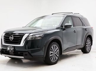 Used 2025 Nissan Pathfinder SL w/ SL Premium Package video 2