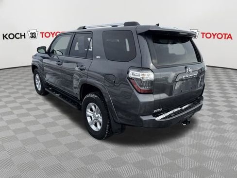 Used 2021 Toyota 4Runner SR5 Premium image 5