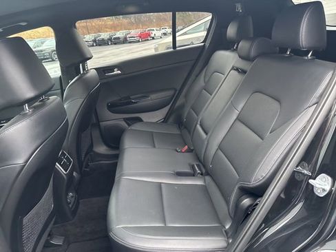 Used 2021 Kia Sportage S w/ S AWD Premium Package image 15