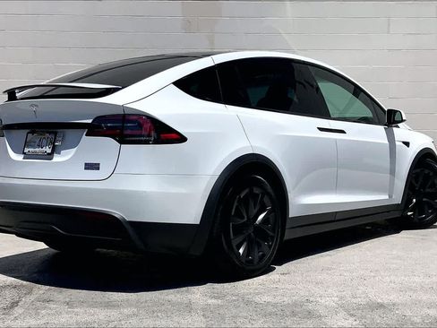 Used 2022 Tesla Model X Plaid AWD/4WD image 22