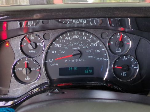 New 2025 GMC Savana 2500 Extended w/ Driver Convenience Package RWD image 77