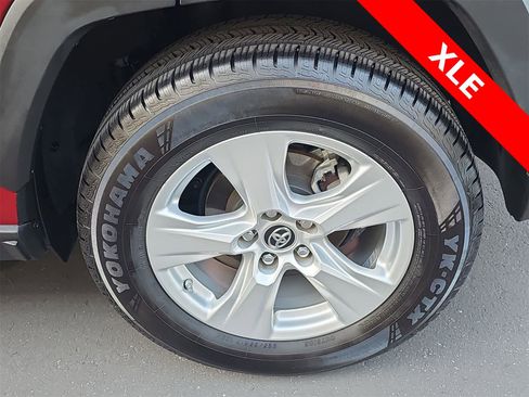Used 2019 Toyota RAV4 XLE image 12