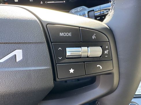 New 2026 Kia Sportage EX image 26