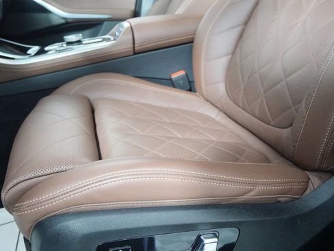 Certified 2026 BMW X5 M60i AWD/4WD image 10