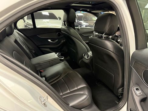 Used 2020 Mercedes-Benz C 300 Sedan image 24